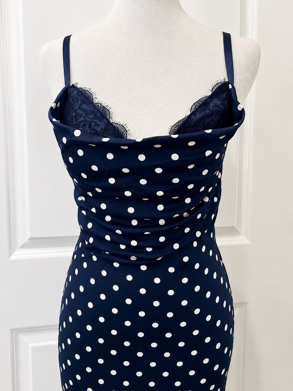 NWT Jessica Simpson Navy Polka Dot Lace Cowl Neck Maxi Dress XL - Picture 6 of 14